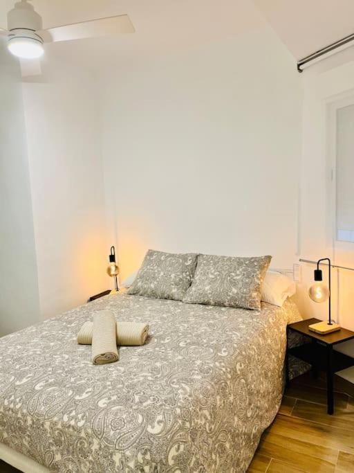 New Spacious And Cozy Apartment - มาลากา ภายนอก รูปภาพ